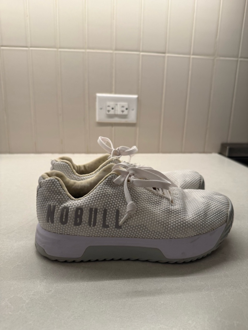 NOBULL White and Grey Knit Lace-Up Training Sneakers